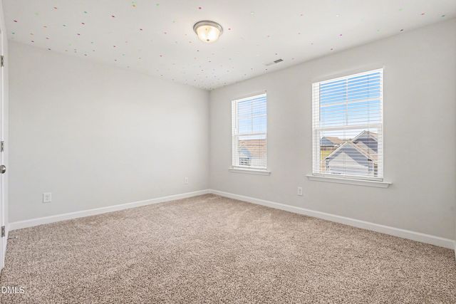 90 Rigsby Avenue, Four Oaks, NC 27524