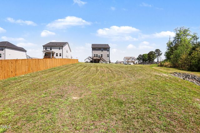90 Rigsby Avenue, Four Oaks, NC 27524