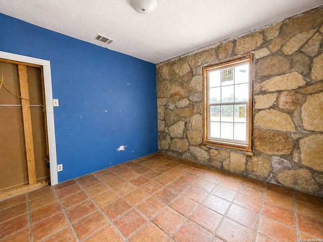 6908 Poss, Leon Valley, TX 78238