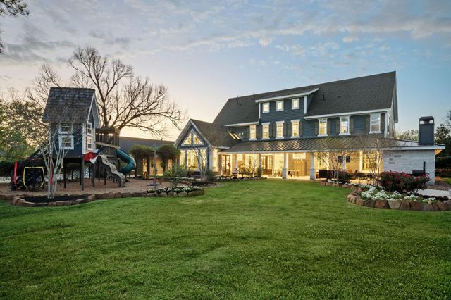 26 Windsong Lane, Friendswood, TX 77546