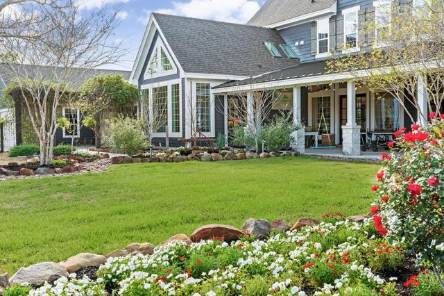 26 Windsong Lane, Friendswood, TX 77546