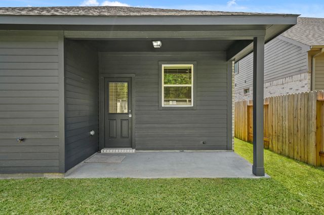 40423 Gerygone Lane, Magnolia, TX 77354
