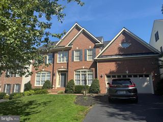 4445 TUSCANY CT, Woodbridge, VA 22192