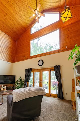 50818 Cornwall Road, Bristol, IN 46507