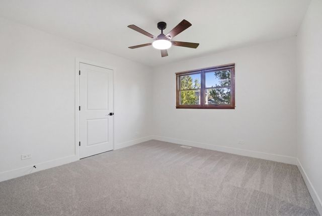 28 Windemere Lane, South Barrington, IL 60010