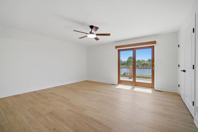 28 Windemere Lane, South Barrington, IL 60010