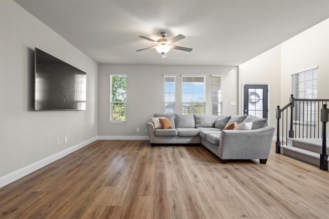 2613 Kings Canyon Mews, Corinth, TX 76210