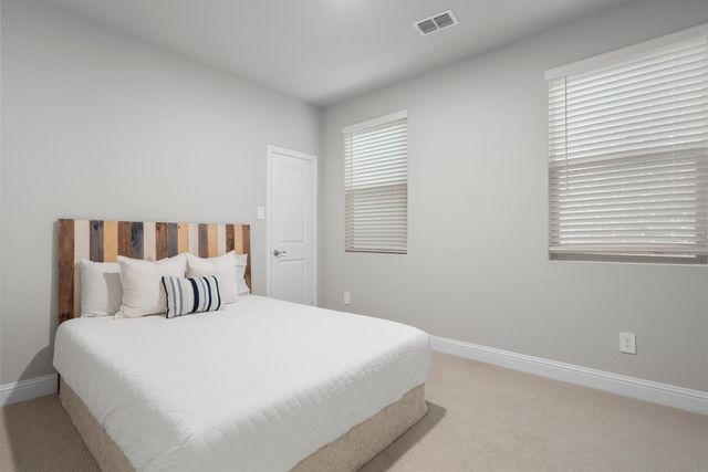 2613 Kings Canyon Mews, Corinth, TX 76210