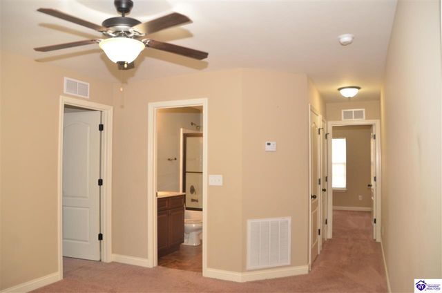 309 Merlot Court, Vine Grove, KY 40175