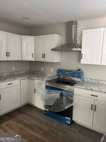 314 MCLEOD Road, Reidsville, GA 30453