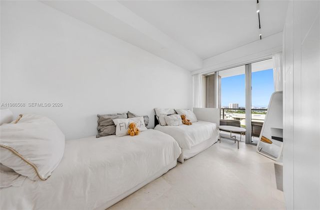9705 Collins Ave 802N, Bal Harbour, FL 33154