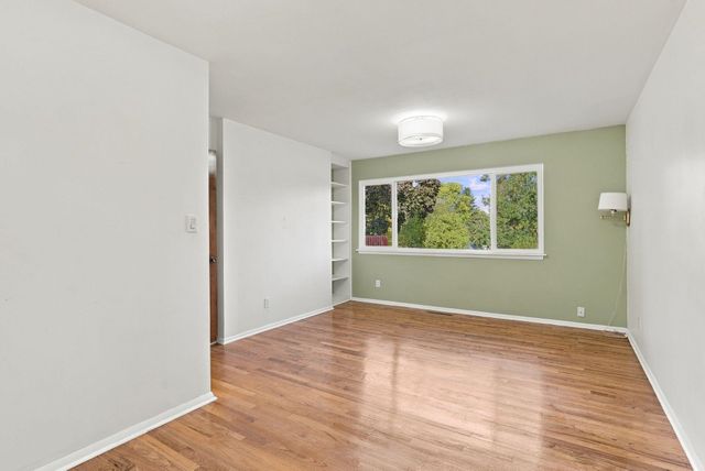 3420 W Olympic Pl, Spokane, WA 99205