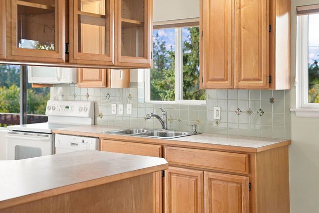 3420 W Olympic Pl, Spokane, WA 99205