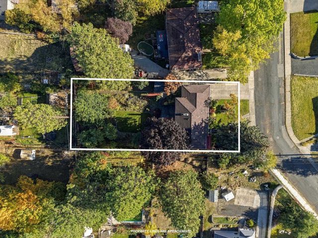 3420 W Olympic Pl, Spokane, WA 99205