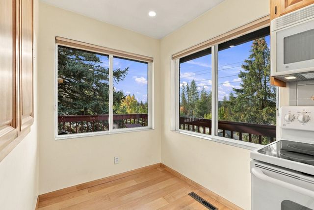 3420 W Olympic Pl, Spokane, WA 99205