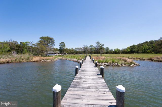 1661 TOWN POINT RD, Cambridge, MD 21613
