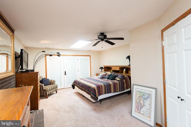 1661 TOWN POINT RD, Cambridge, MD 21613