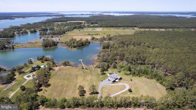 1661 TOWN POINT RD, Cambridge, MD 21613