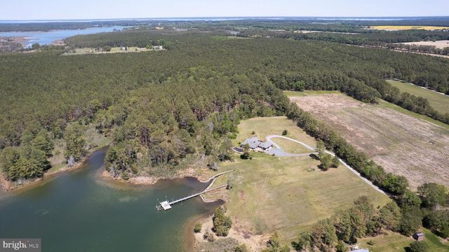 1661 TOWN POINT RD, Cambridge, MD 21613