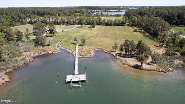 1661 TOWN POINT RD, Cambridge, MD 21613