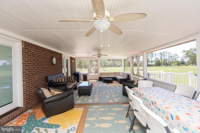 1661 TOWN POINT RD, Cambridge, MD 21613