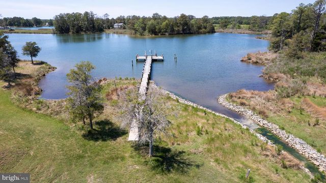 1661 TOWN POINT RD, Cambridge, MD 21613