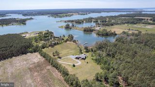 1661 TOWN POINT RD, Cambridge, MD 21613