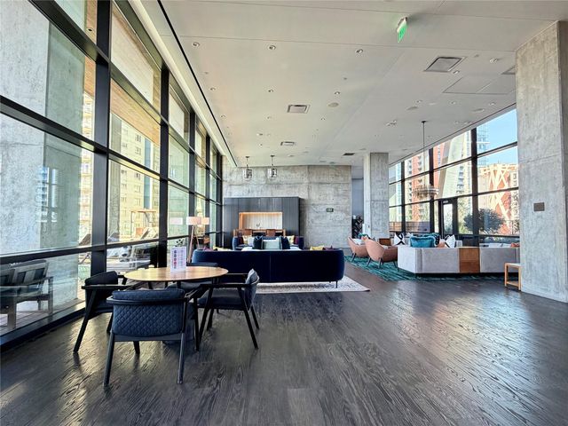 70 Rainey ST 2203, Austin, TX 78701