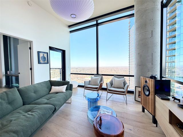 70 Rainey ST 2203, Austin, TX 78701