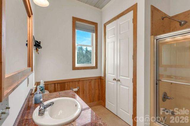 933 Thunder Ridge Lane 4 & 2, Lenoir, NC 28645