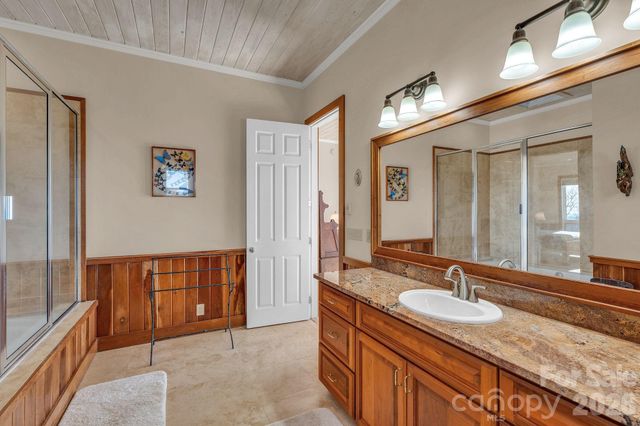 933 Thunder Ridge Lane 4 & 2, Lenoir, NC 28645