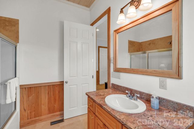 933 Thunder Ridge Lane 4 & 2, Lenoir, NC 28645