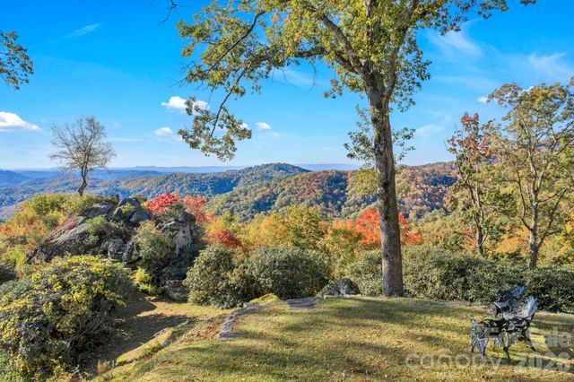 933 Thunder Ridge Lane 4 & 2, Lenoir, NC 28645