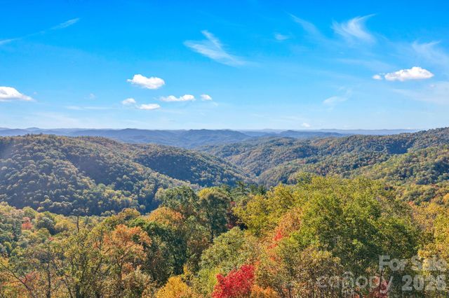 933 Thunder Ridge Lane 4 & 2, Lenoir, NC 28645