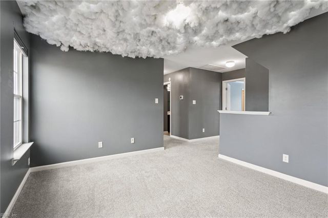 27 Hampshire Glen PW, Hampton, VA 23669