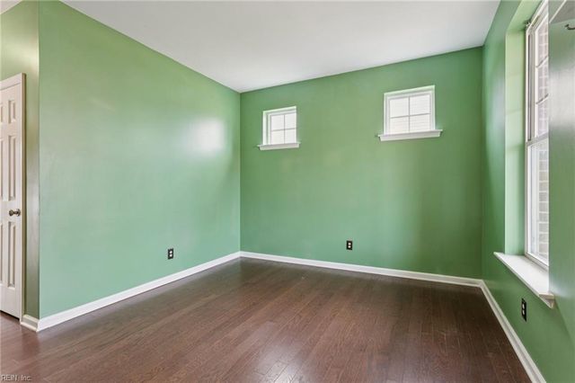 27 Hampshire Glen PW, Hampton, VA 23669