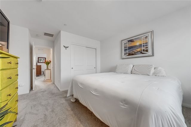 2842 Azure Breeze Lane 2, Las Vegas, NV 89183