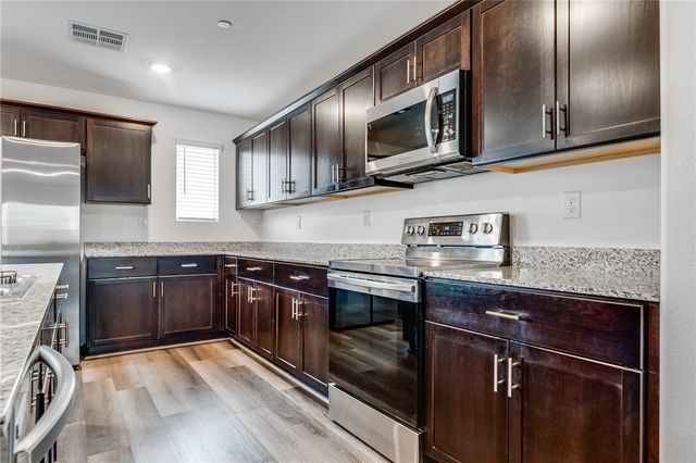 2842 Azure Breeze Lane 2, Las Vegas, NV 89183