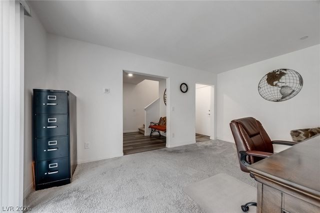 2842 Azure Breeze Lane 2, Las Vegas, NV 89183