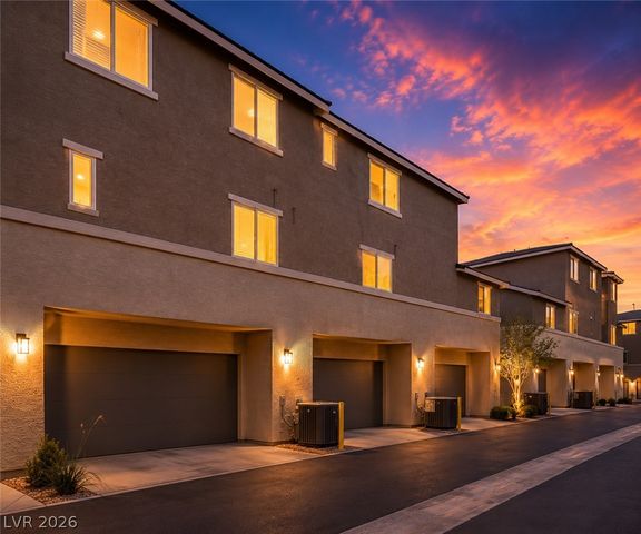 2842 Azure Breeze Lane 2, Las Vegas, NV 89183