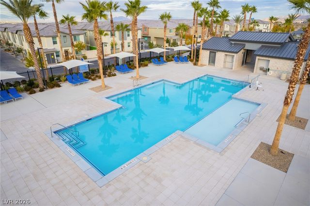 2842 Azure Breeze Lane 2, Las Vegas, NV 89183