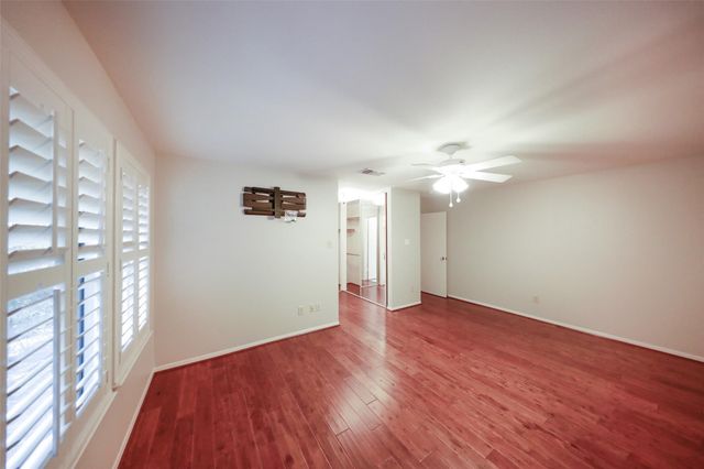 70 Cokeberry Court, The Woodlands, TX 77380