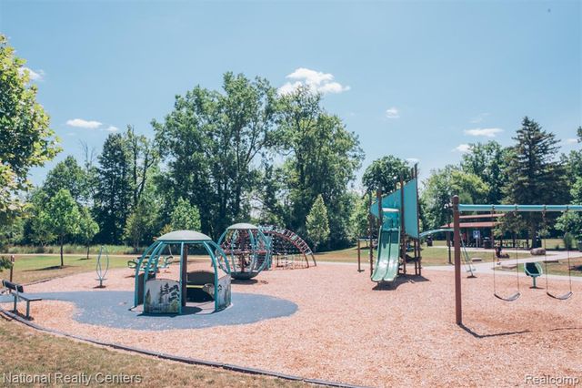 206 Bernstadt Street, Novi, MI 48377