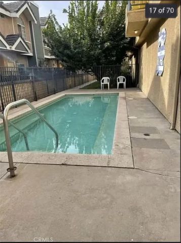 9014 Burnet 201, North Hills, CA 91343