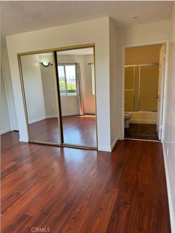 9014 Burnet 201, North Hills, CA 91343