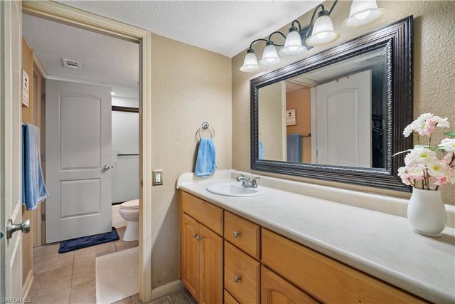 1700 Pine Valley DR 208, Fort Myers, FL 33907