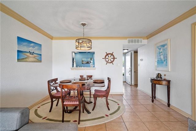 1700 Pine Valley DR 208, Fort Myers, FL 33907