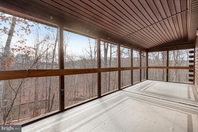 179 PERSIMMON TREE LN, Hedgesville, WV 25427