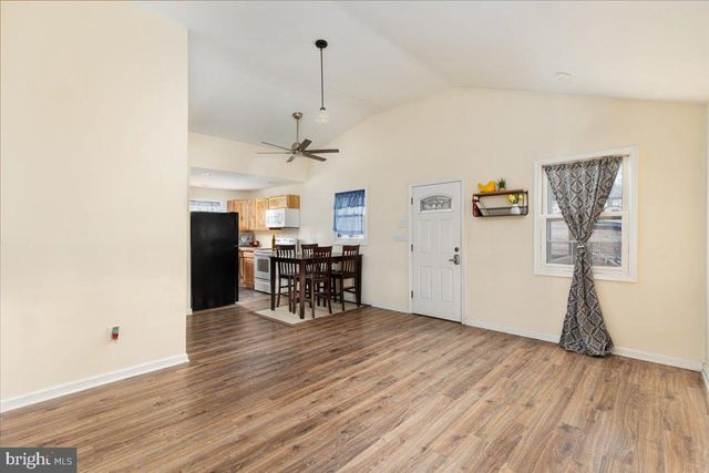 179 PERSIMMON TREE LN, Hedgesville, WV 25427