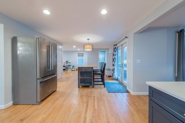 2 Pisces Lane, Plymouth, MA 02360